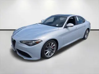 Alfa Romeo Giulia 2023 Sprint 4dr Sedán