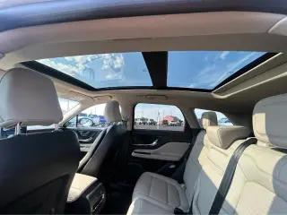 Lincoln Corsair 2025 Reserve SUV de 4 puertas