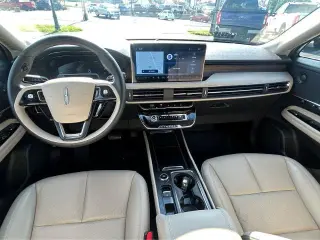 Lincoln Corsair 2025 Reserve SUV de 4 puertas