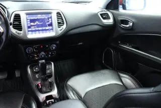 Jeep Compass 2019 4x4 Latitude 4dr SUV
