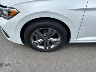 Volkswagen Jetta 2023 SE 4p Sedana