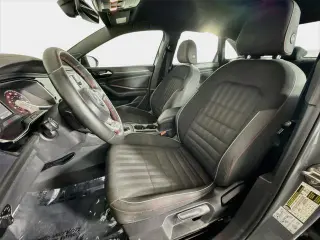 Volkswagen Jetta 2019 GLI S 4dr Sedán 7A