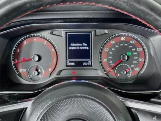 Volkswagen Jetta 2019 GLI S 4dr Sedán 7A