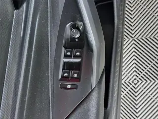 Volkswagen Jetta 2019 GLI S 4dr Sedán 7A