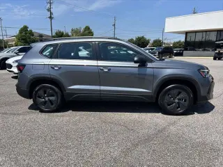 Volkswagen Taos 2025 S 4p SUV