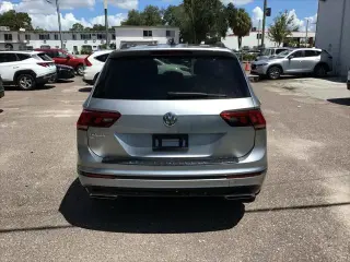 Volkswagen Tiguan 2021 SE 4p SUV