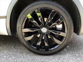 Volkswagen Tiguan 2021 SE 4p SUV