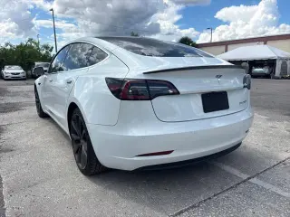Tesla Modelo 3 2020 AWD Performance Sedán de 4 puertas