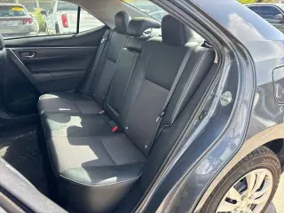Toyota Corolla 2015 S 4dr Sedán