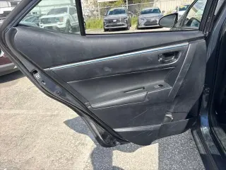 Toyota Corolla 2015 S 4dr Sedán