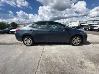 Toyota Corolla 2015 S 4dr Sedán