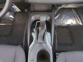 Toyota Corolla 2024 LE 4p Sedana