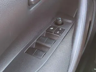 Toyota Corolla 2024 LE 4p Sedana