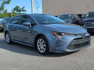 Toyota Corolla 2024 LE 4p Sedana