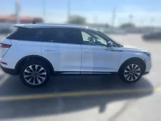 Lincoln Corsair 2020 Reserve 4 SUV