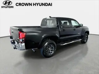 Toyota Tacoma 2023 4x2 SR5 V6 4p Doble Cabina 5.0 ft SB