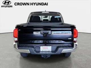 Toyota Tacoma 2023 4x2 SR5 V6 4p Doble Cabina 5.0 ft SB