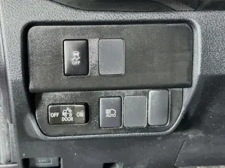 Toyota Tacoma 2023 4x2 SR5 V6 4p Doble Cabina 5.0 ft SB
