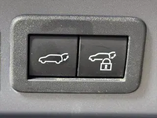 Toyota Corolla Cross 2022 4x4 XLE 4p Crossover