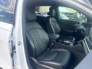 Kia Sportage 2024 AWD X-Pro Prestige 4 puertas SUV