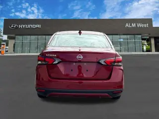 Nissan Versa 2025 SV 4dr Sedãn