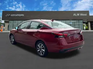 Nissan Versa 2025 SV 4dr Sedãn