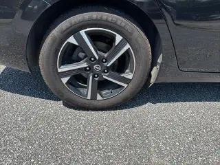 Nissan Sentra 2024 SV 4p Sedán