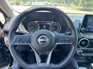 Nissan Sentra 2024 SV 4p Sedán