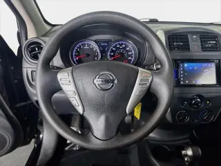 Nissan Versa 2016 1.6 SV Sedán de 4 puertas