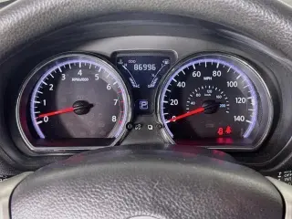 Nissan Versa 2016 1.6 SV Sedán de 4 puertas