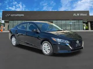 Nissan Sentra 2024 S 4dr Sedán
