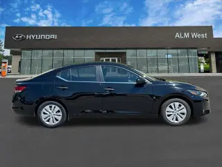 Nissan Sentra 2024 S 4dr Sedán