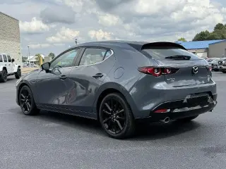 Mazda Mazda3 Hatchback 2024 Tracción en todas las ruedas 2.5 S Edición Carbono 4p Hatchback