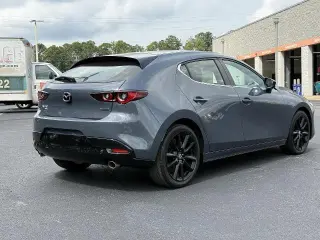 Mazda Mazda3 Hatchback 2024 Tracción en todas las ruedas 2.5 S Edición Carbono 4p Hatchback