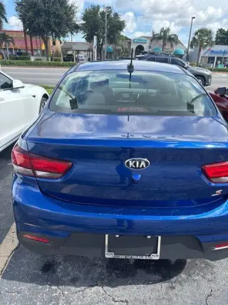 Kia Rio 2018 S 4dr Sedán