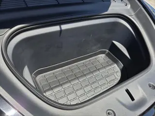 Tesla Model Y 2023 AWD 4 puertas Crossover