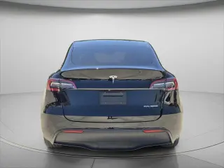 Tesla Model Y 2023 AWD 4 puertas Crossover