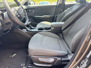 Kia K4 2025 LXS 4dr Sedn