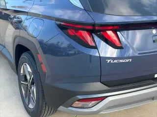 HUYAN TUCSON 2026 SEL 4 PUERTAS SUV