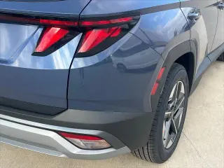 HUYAN TUCSON 2026 SEL 4 PUERTAS SUV