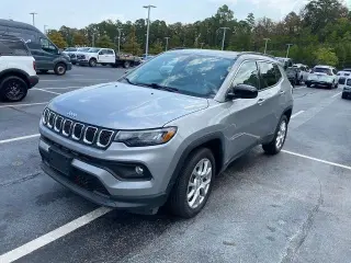 Jeep Compass 2024 4x4 Latitude Lux 4dr SUV