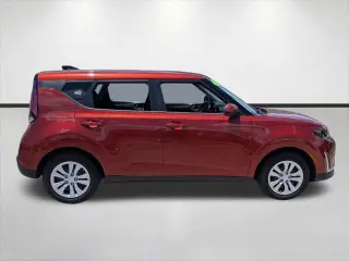 Kia Soul 2023 LX 4dr Crossover