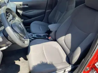 Toyota Corolla 2021 LE Sedán 4 puertas