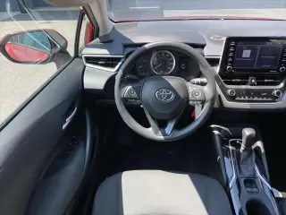 Toyota Corolla 2021 LE Sedán 4 puertas
