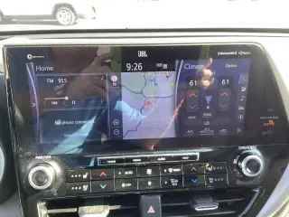 Toyota Highlander 2022 AWD Platinum SUV 4p.