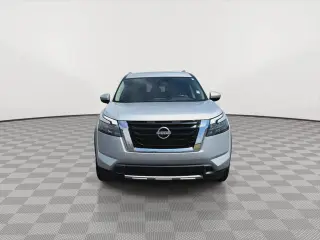 Nissan Pathfinder 2025 SL 4p SUV