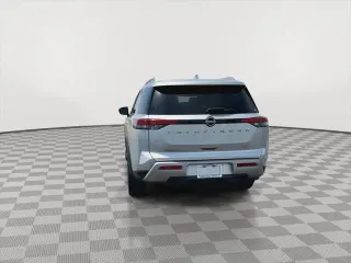 Nissan Pathfinder 2025 SL 4p SUV