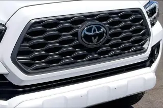 Toyota Tacoma 2023 4x4 TRD Sport 4p Doble Cabina Doble 5.0 ft CB 6A