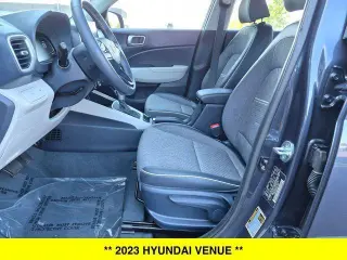 Hyundai VENUE 2023 Limited 4p Crossover