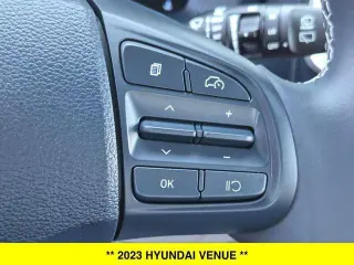 Hyundai VENUE 2023 Limited 4p Crossover